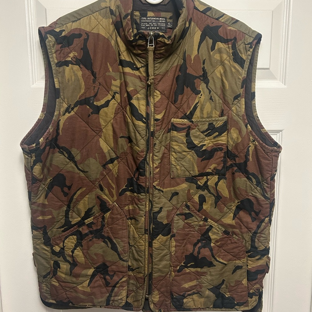 J. Crew Men's Camouflage Quilted Vest